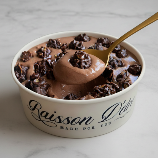 Nutella crunch tiffin cake