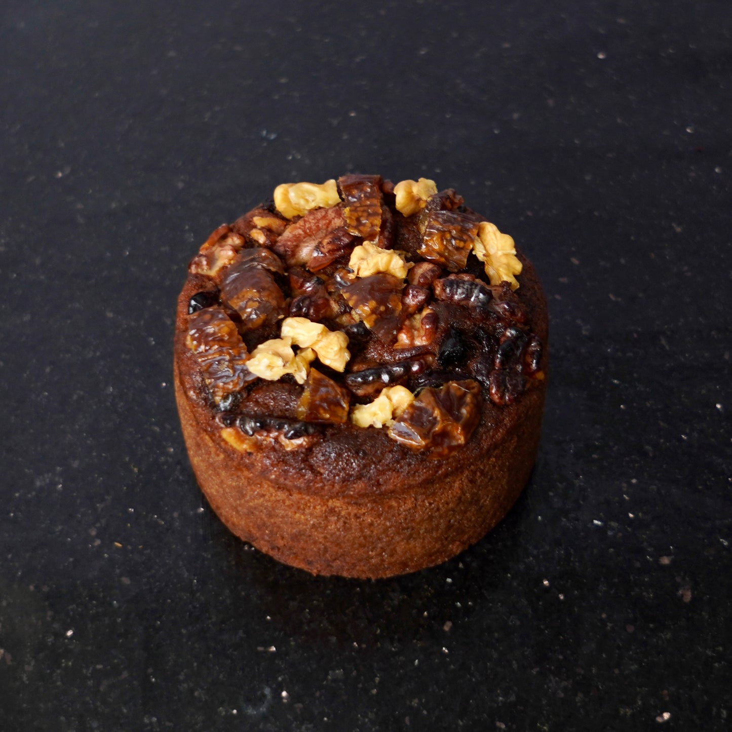 Date and walnut loaf cake