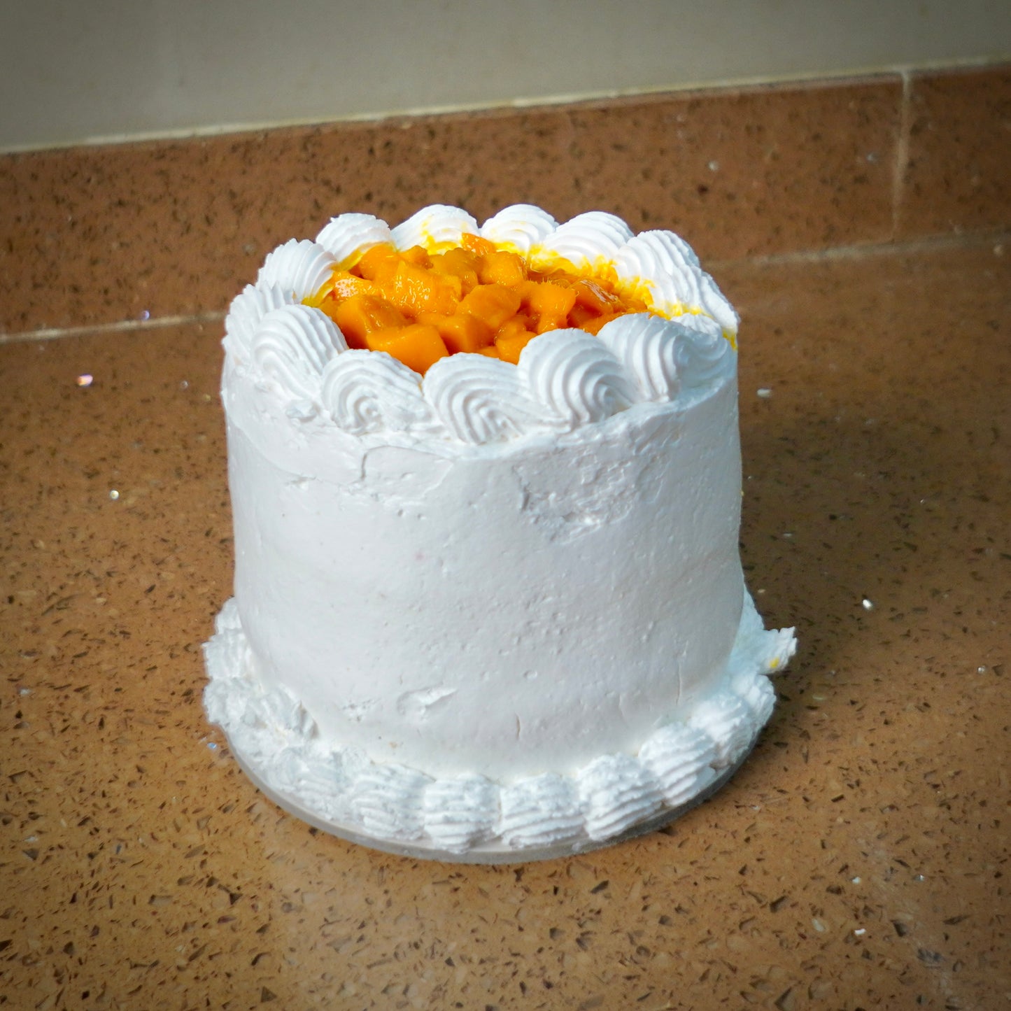 Mango and vanilla cake