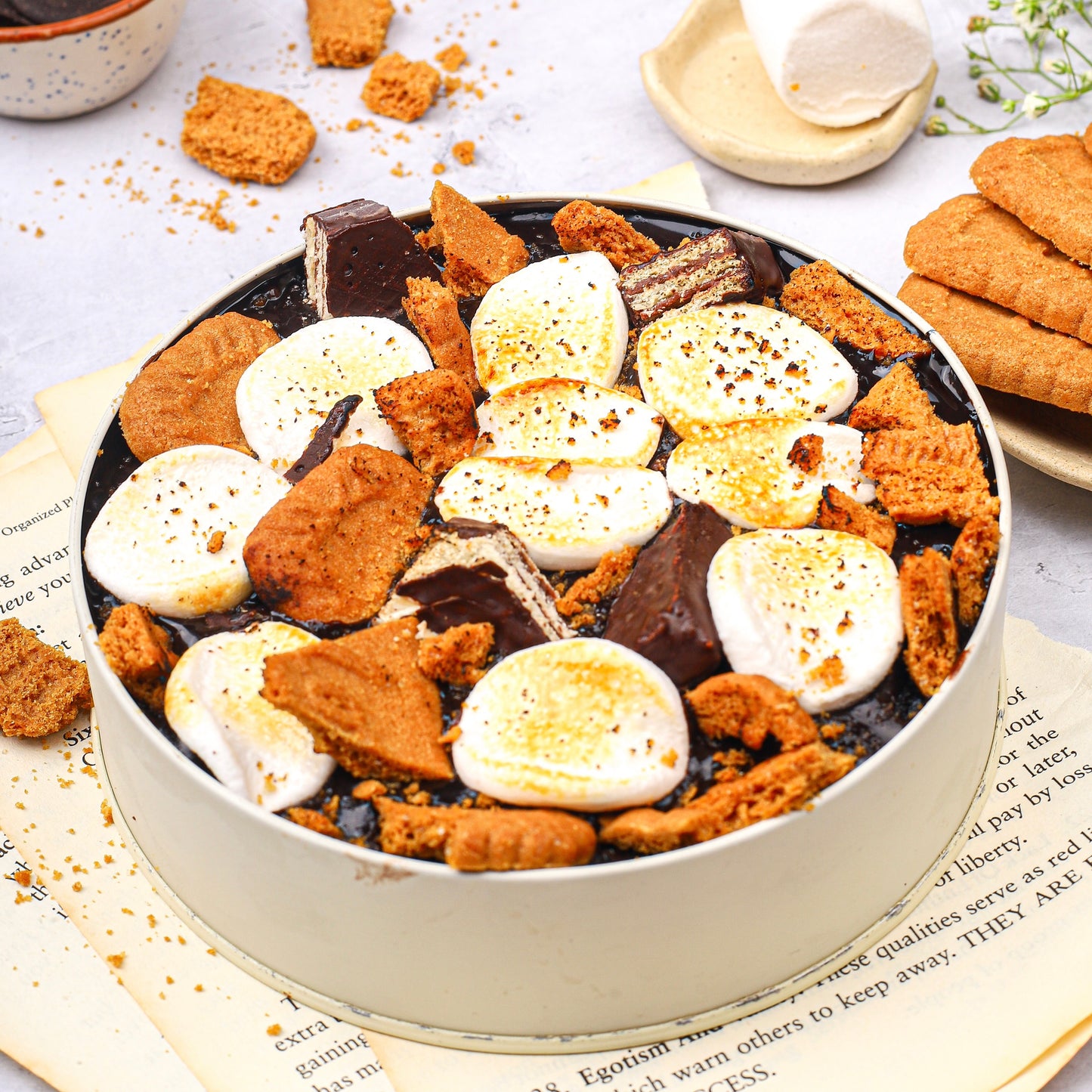 S'more tiffin cake