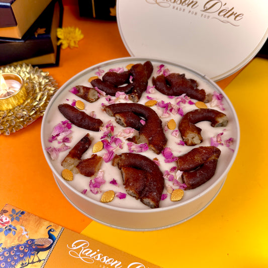 Mawa jalebi cheesecake tiffin cake