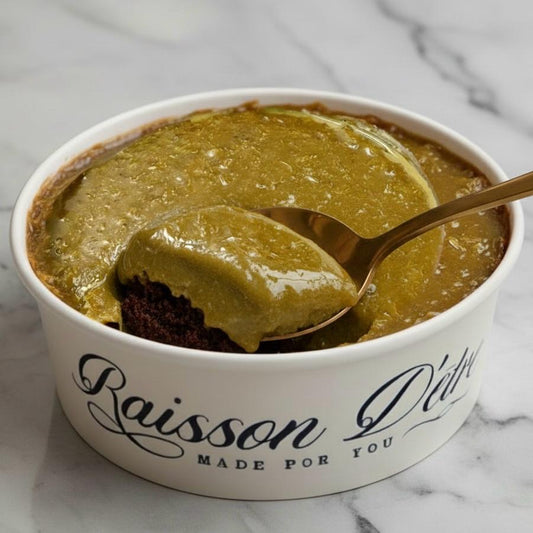 Pistachio kunafa chocolate tiffin cake
