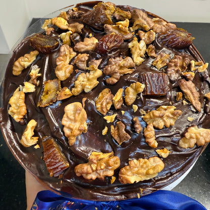 Date and walnut loaf cake (500gm)