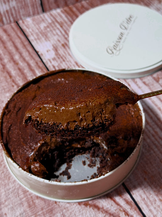 Chocolate tiffin cake