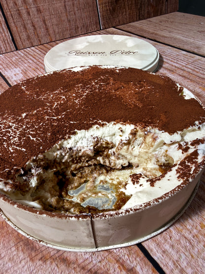 Tiramisu tiffin cake