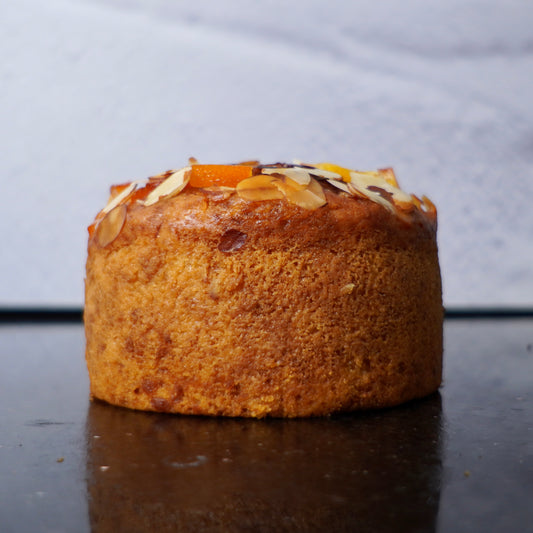 Orange and almond loaf cake