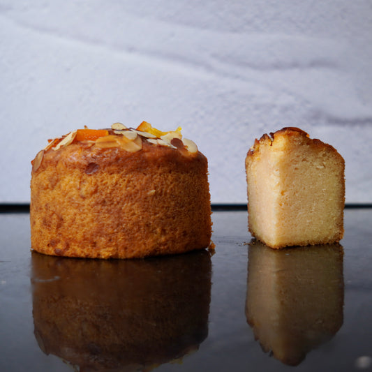 Orange and almond loaf cake