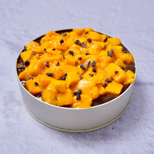 Mango and chocolate tiffin cake