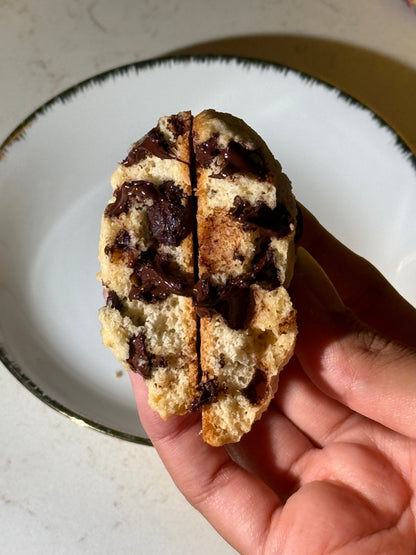 Chocolate chip protein cookies (box of 6/180gm) (Not in Diwali packaging)