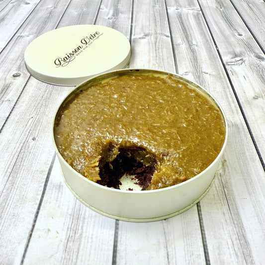 Pistachio kunafa chocolate tiffin cake