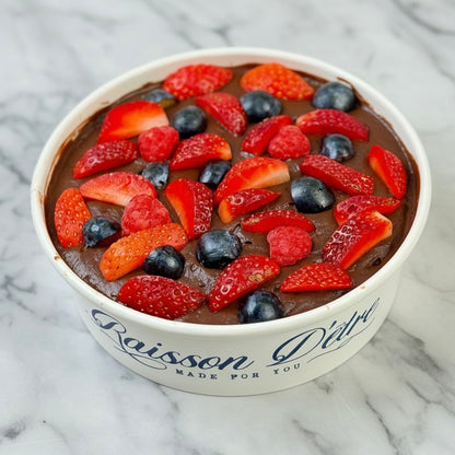 Mixed berries chocolate tiffin cake